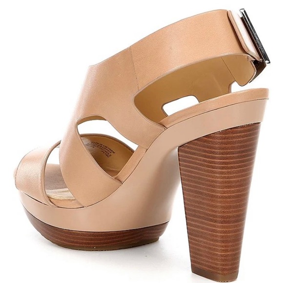 🌸HP2X🎉SO CUTE🌸🌟Michael KORS 👡 the Carla Leather High Heeled Platform Heels - Picture 12 of 16